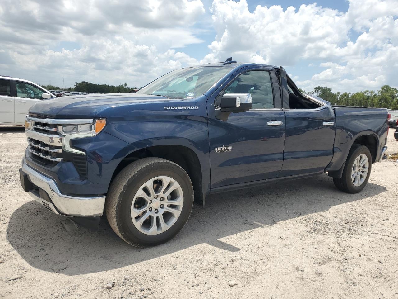 CHEVROLET SILVERADO 2023