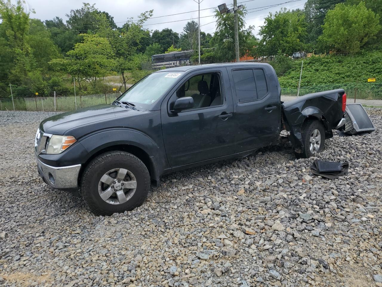NISSAN FRONTIER 2011