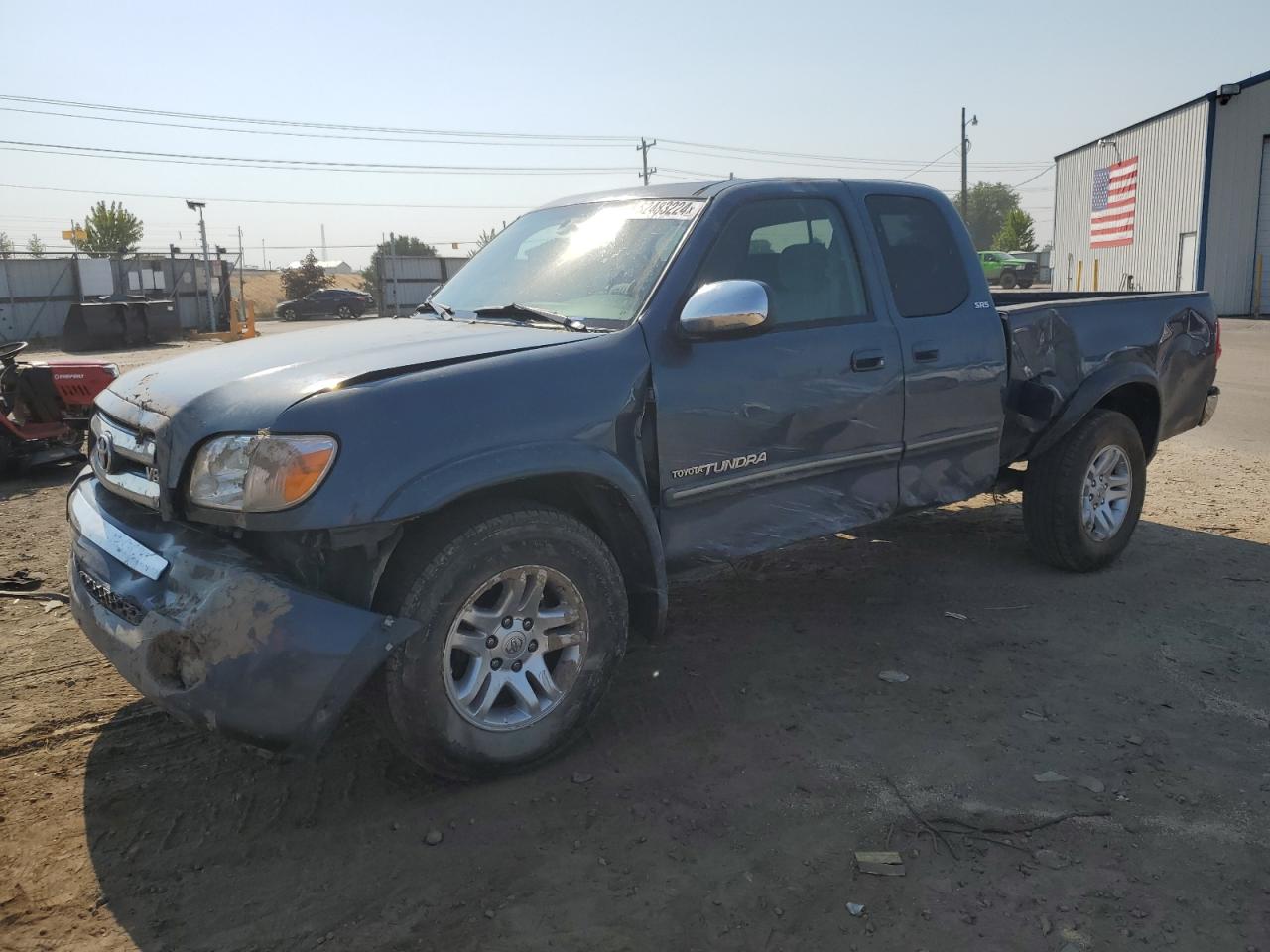 TOYOTA TUNDRA ACC 2005