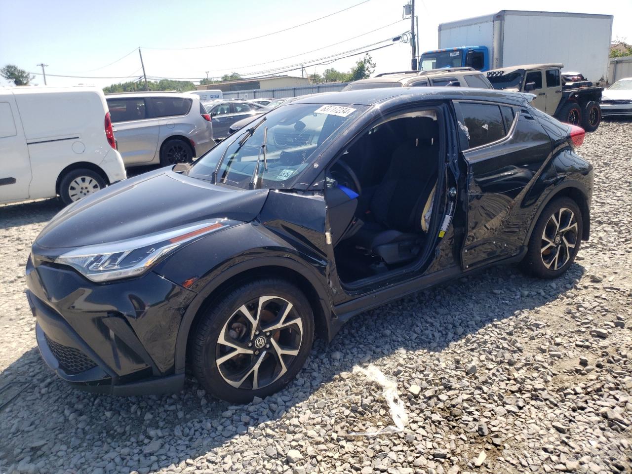 TOYOTA C-HR XLE 2020