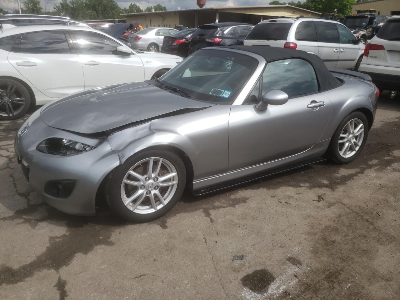 MAZDA MX-5 MIATA 2011
