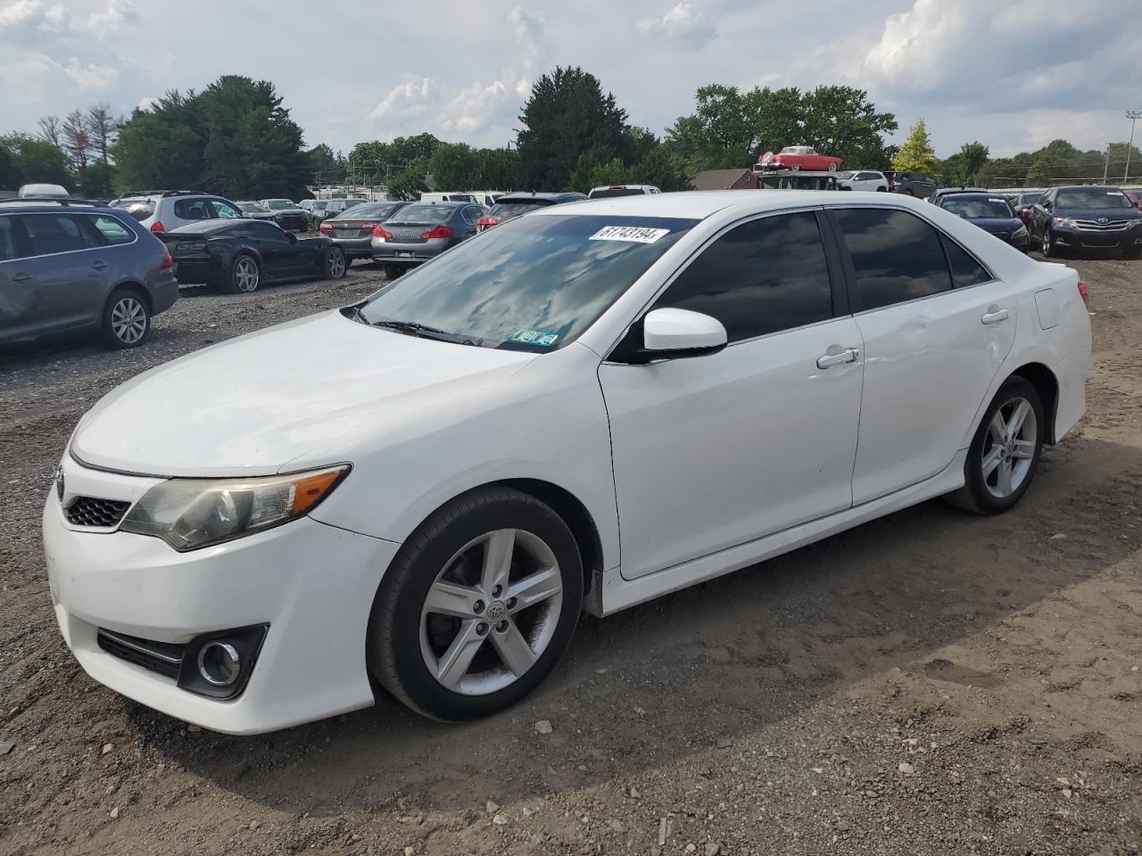 TOYOTA CAMRY 2013