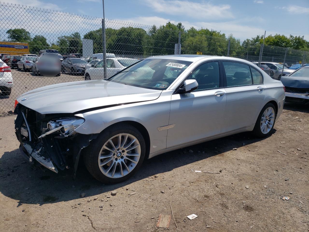 BMW 740 LXI 2015