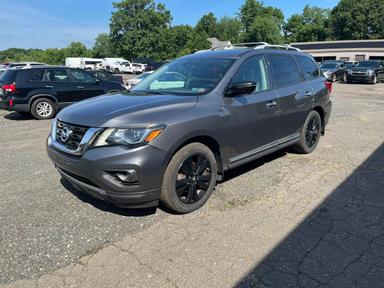 Nissan Pathfinder 2017
