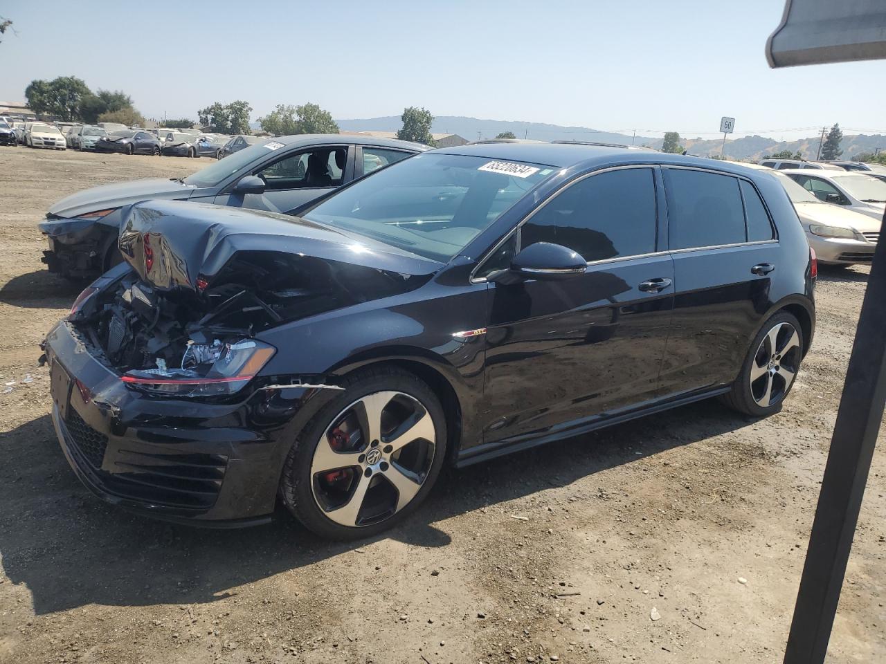 VOLKSWAGEN GTI 2015