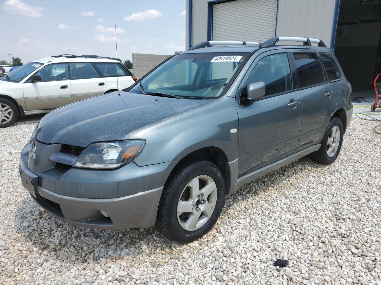 MITSUBISHI OUTLANDER 2003