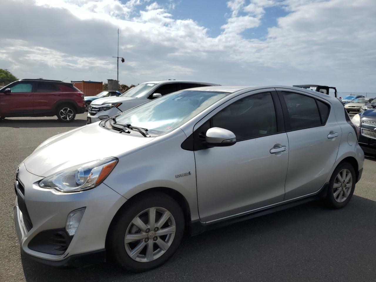 TOYOTA PRIUS C 2017