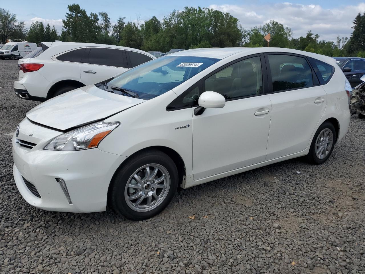 TOYOTA PRIUS V 2012