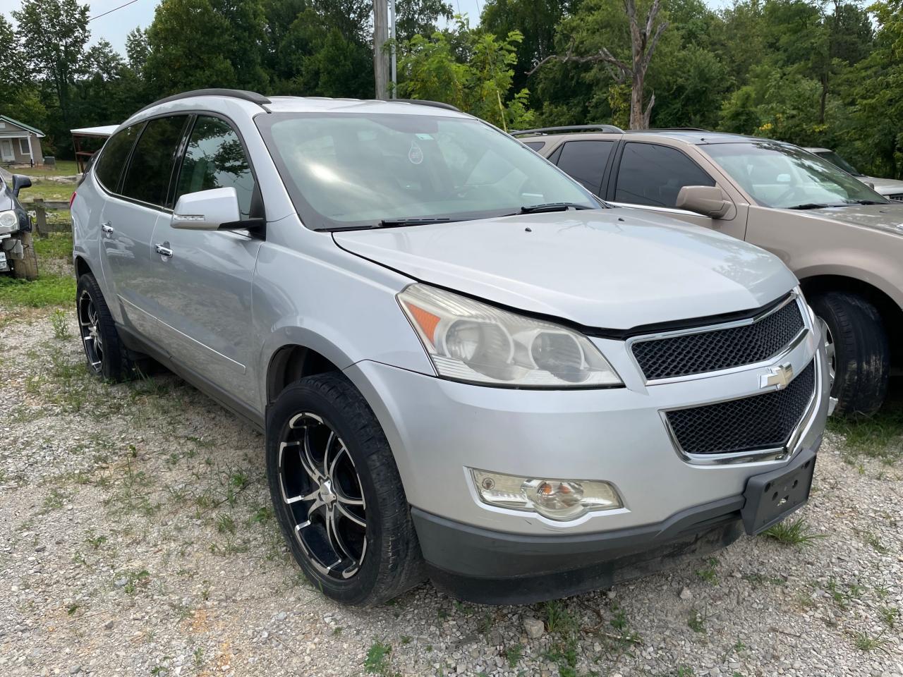 CHEVROLET TRAVERSE 2012