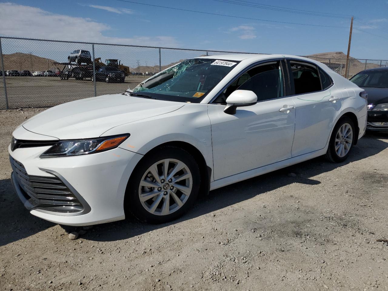 TOYOTA CAMRY LE 2022