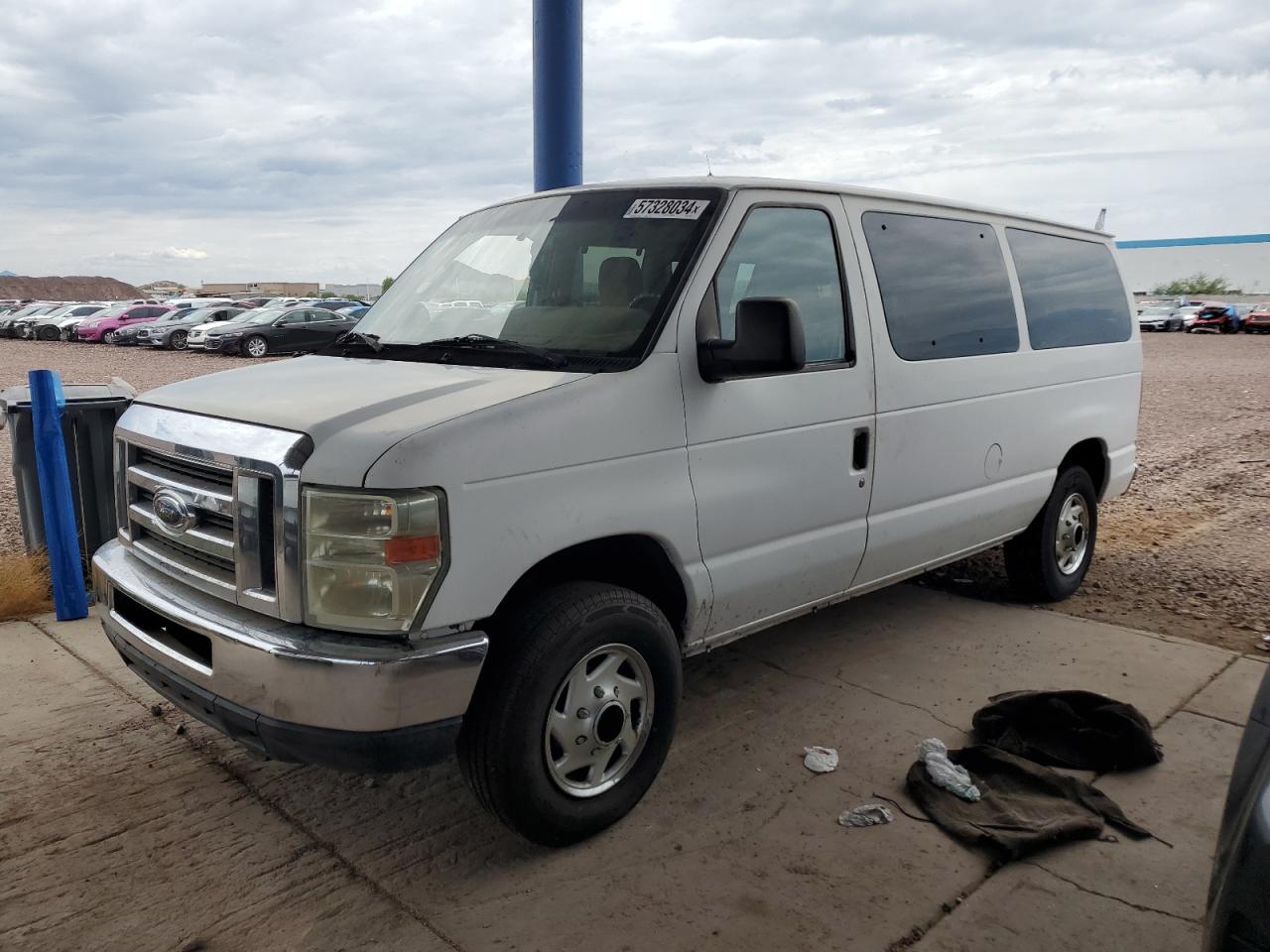 FORD ECONOLINE 2010