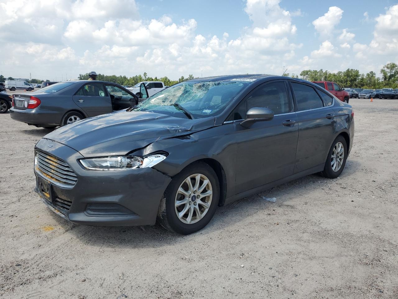 FORD FUSION S 2016