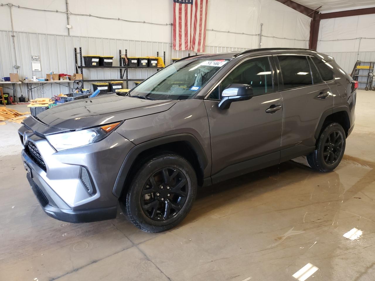TOYOTA RAV4 LE 2021