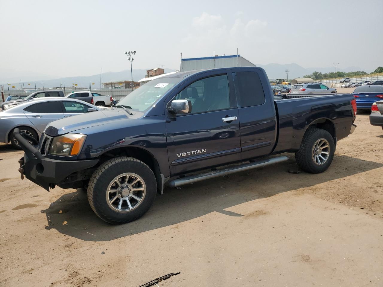 NISSAN TITAN XE 2006