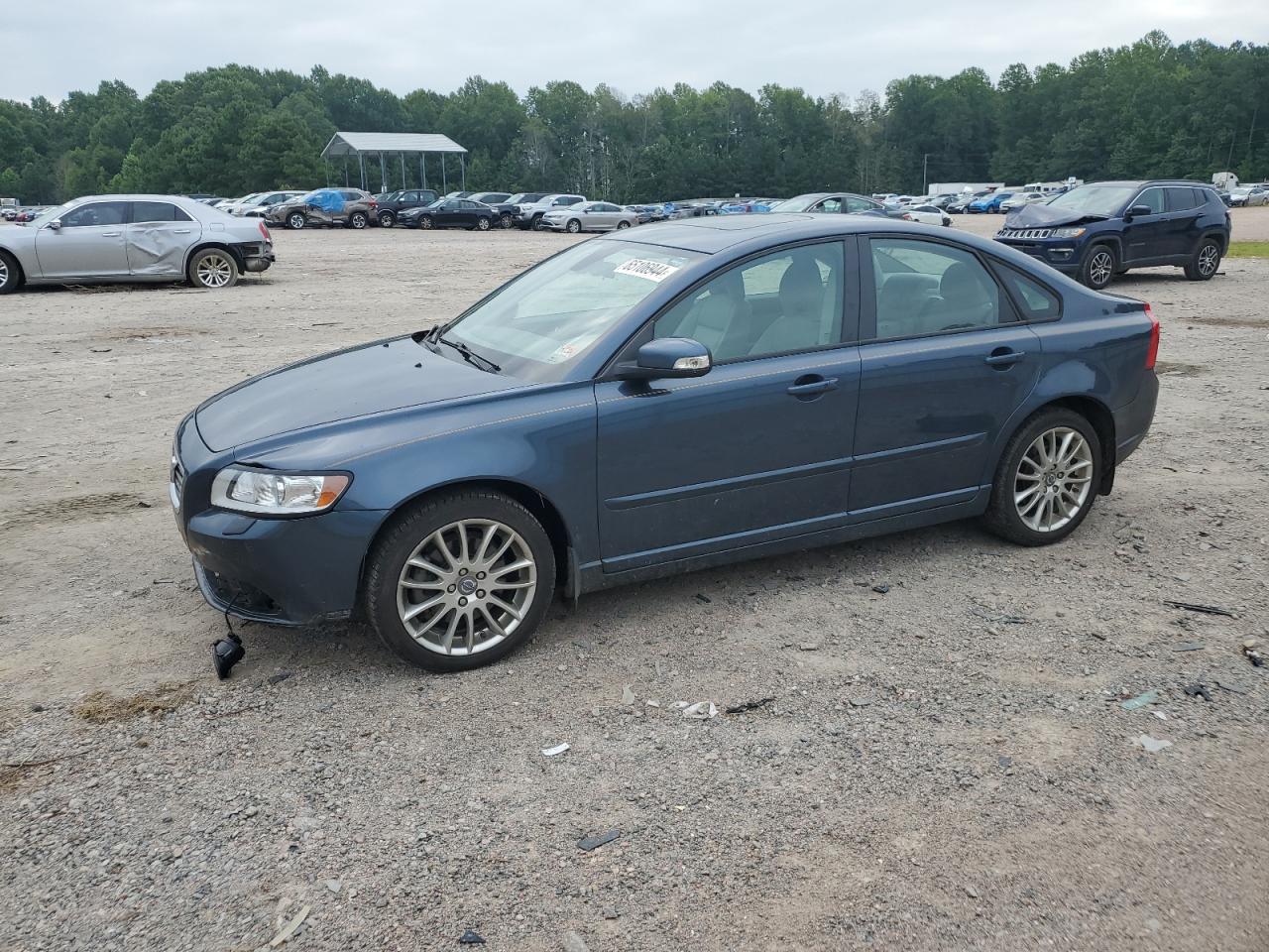 VOLVO S40 2.4I 2010