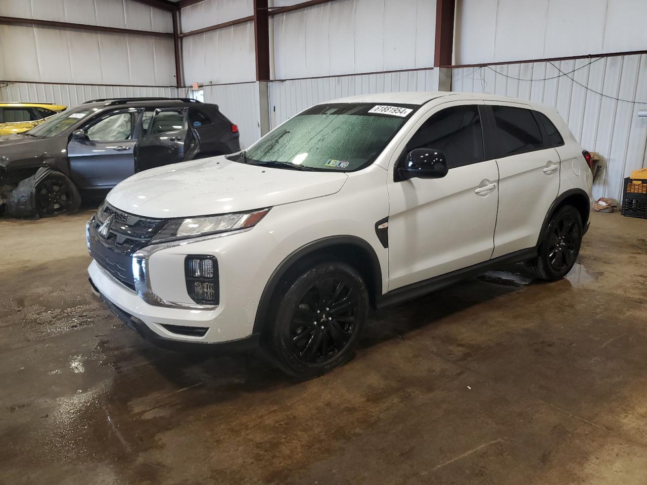 MITSUBISHI OUTLANDER 2022