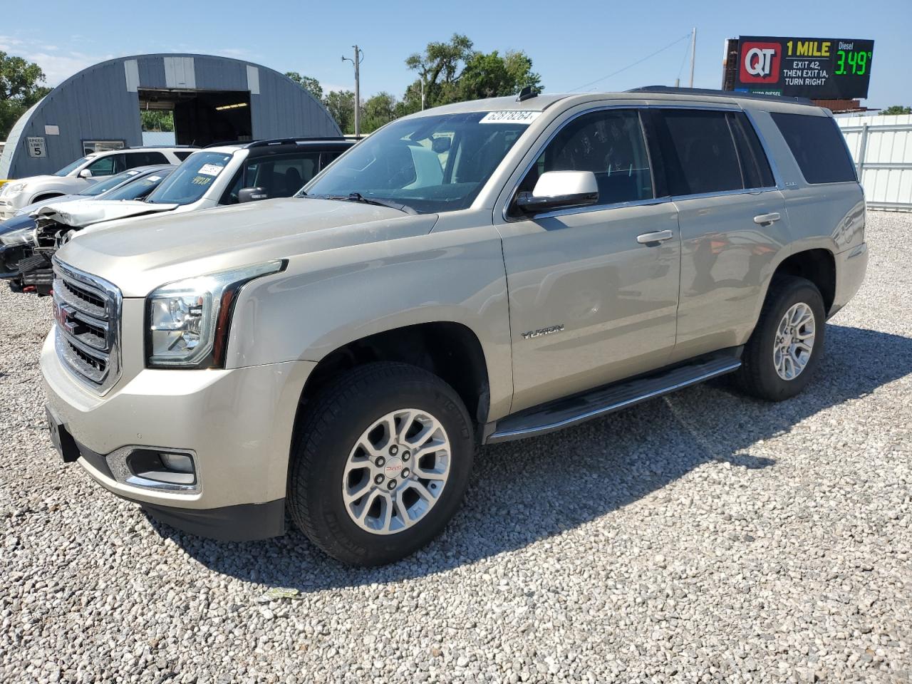 GMC YUKON SLE 2015