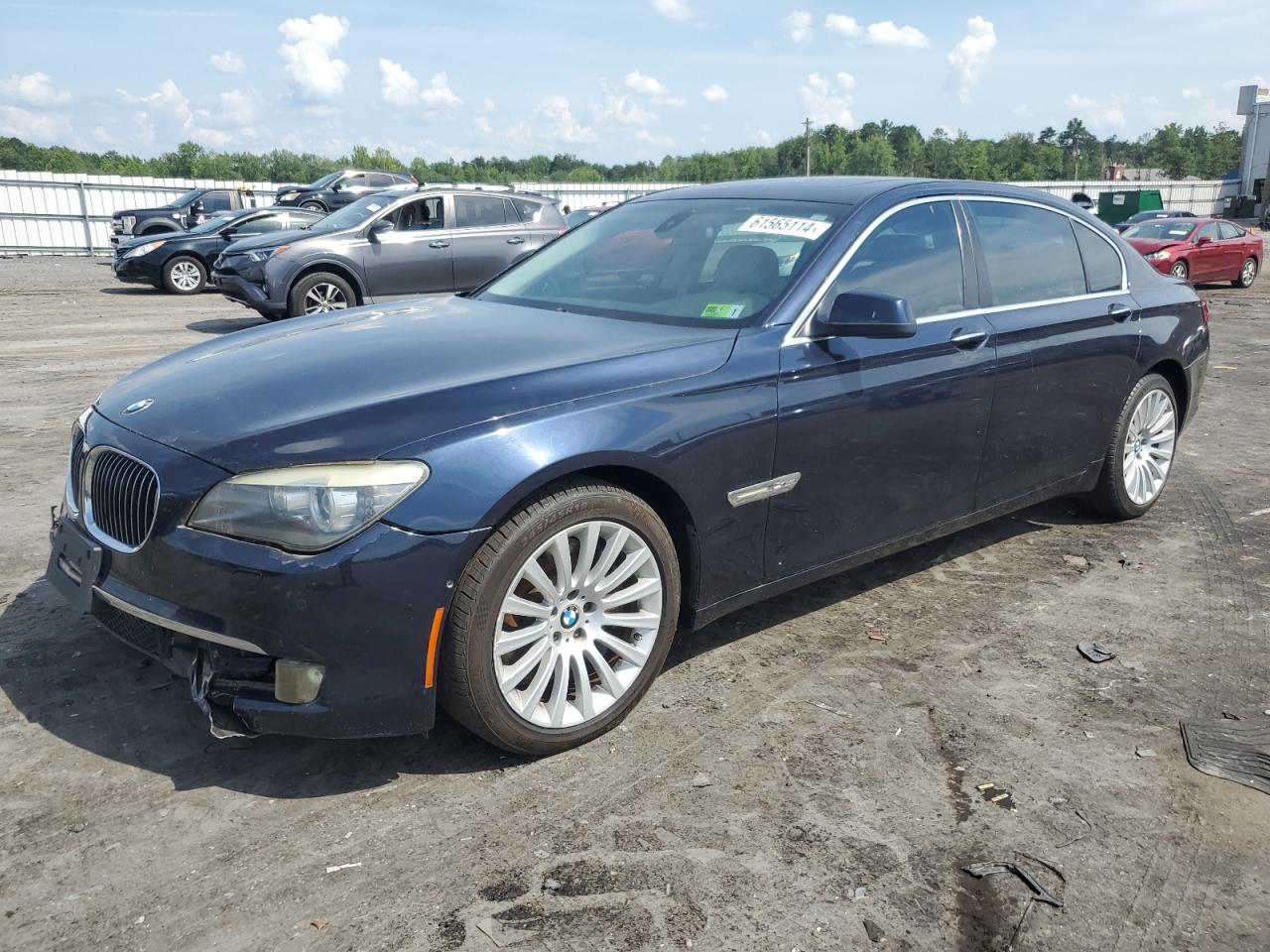 BMW 750 LXI 2011