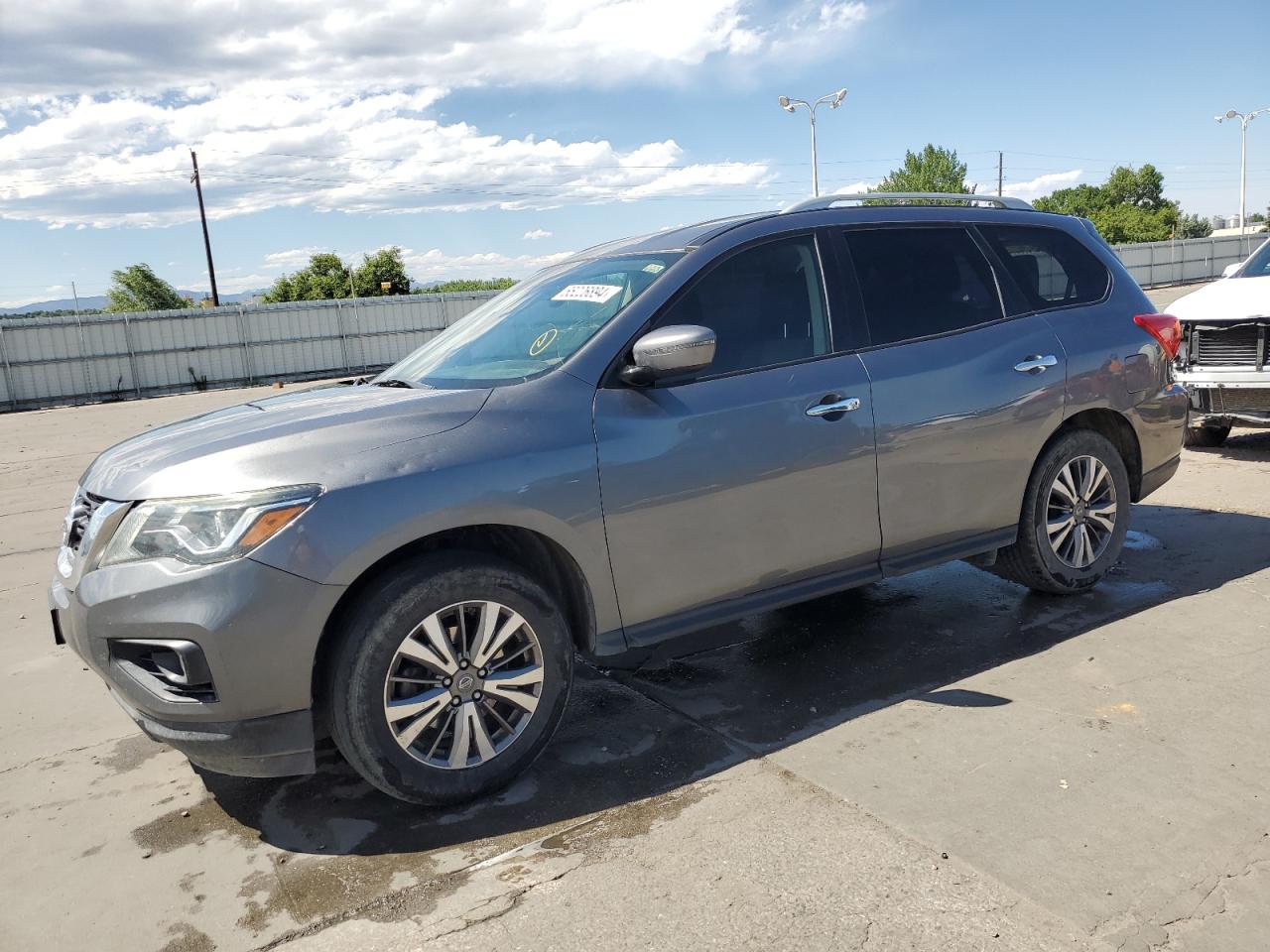 NISSAN PATHFINDER 2018