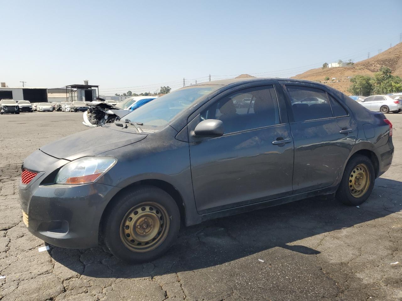 TOYOTA YARIS 2009
