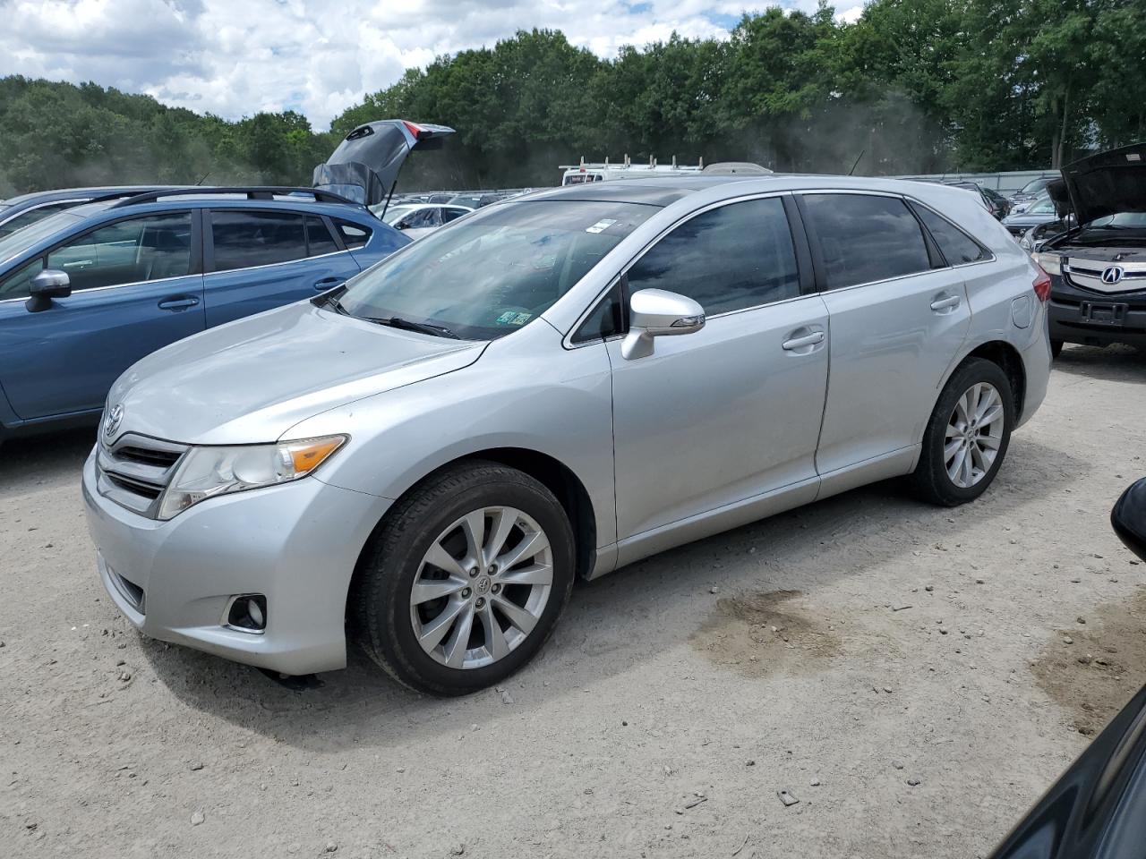 TOYOTA VENZA LE 2013
