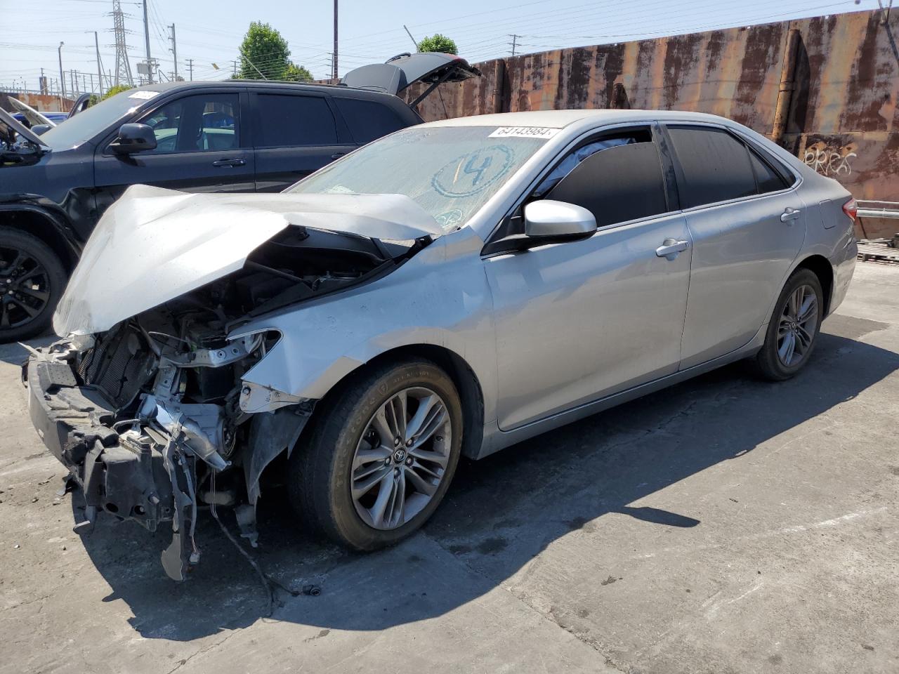 TOYOTA CAMRY LE 2016