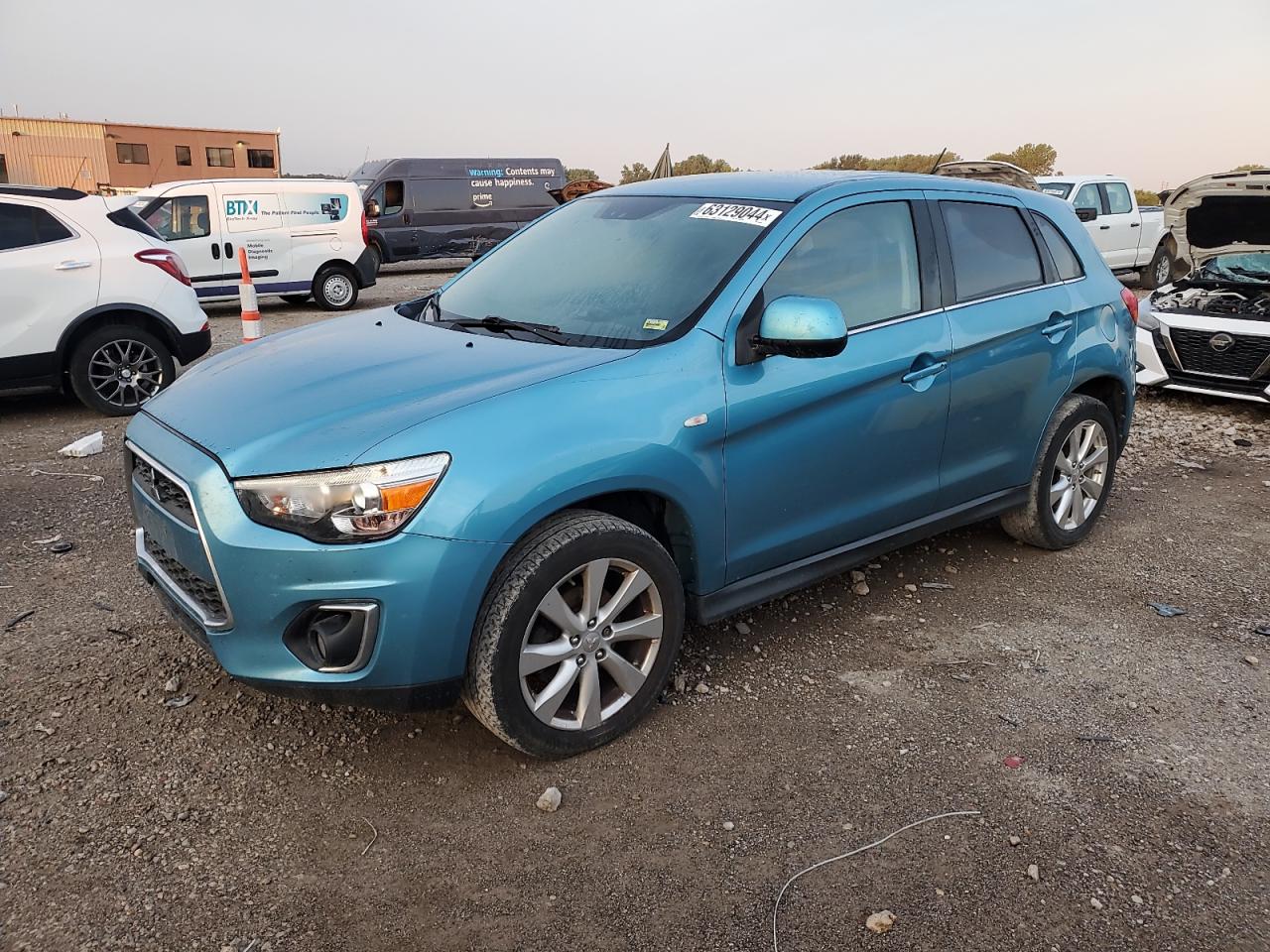 MITSUBISHI OUTLANDER 2013