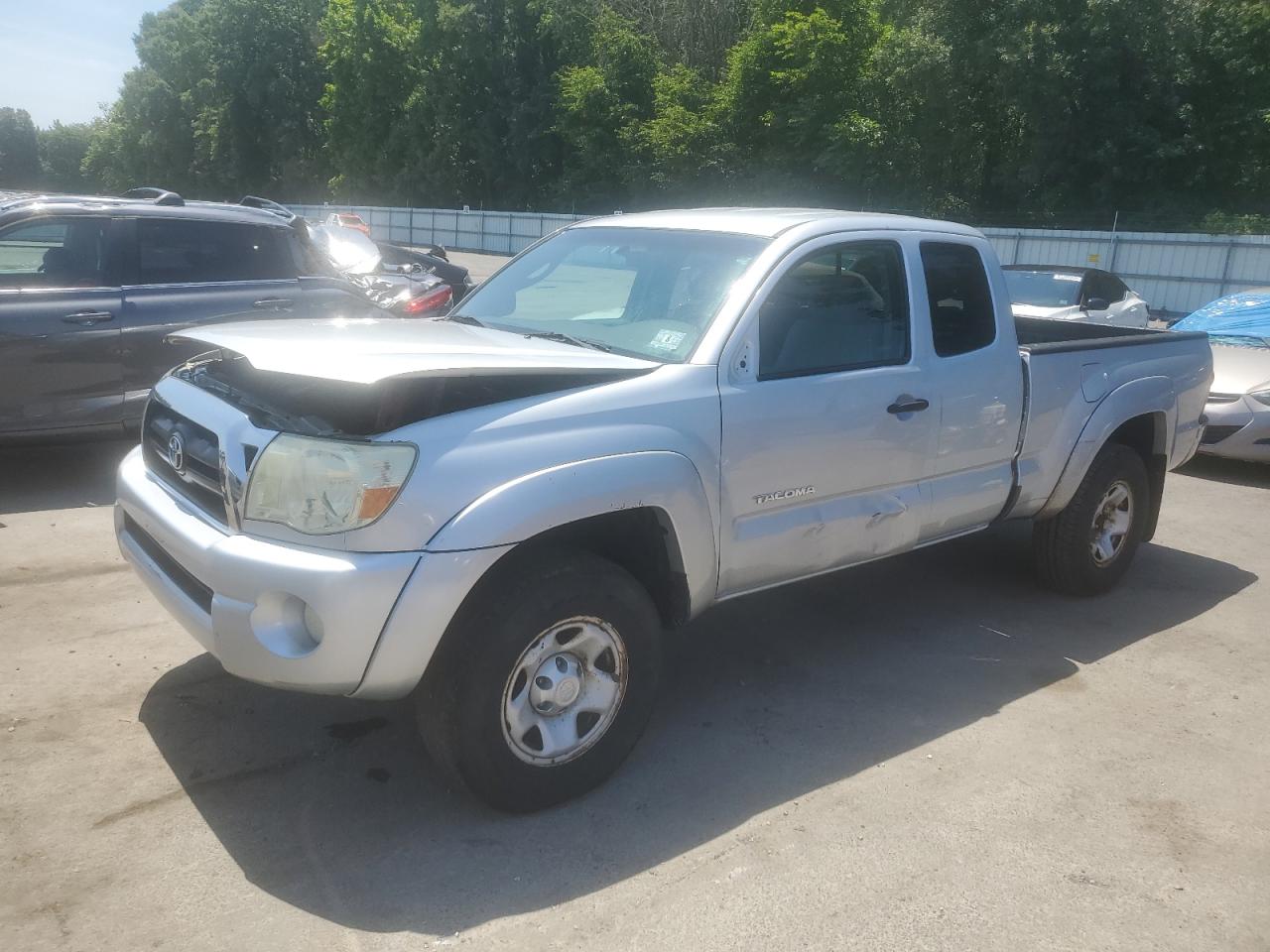 TOYOTA TACOMA ACC 2006