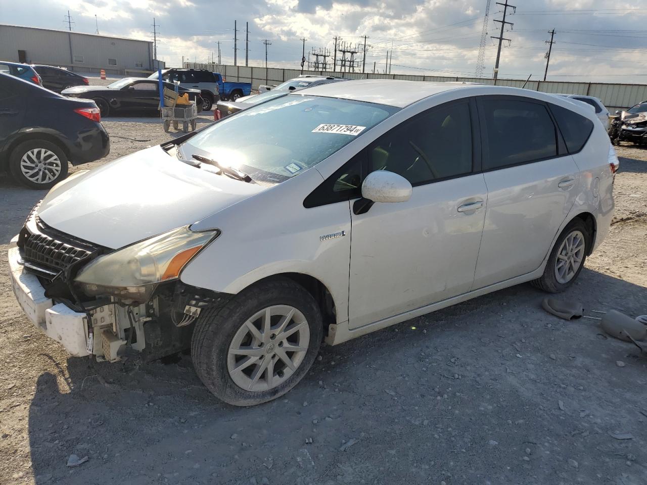 TOYOTA PRIUS V 2012