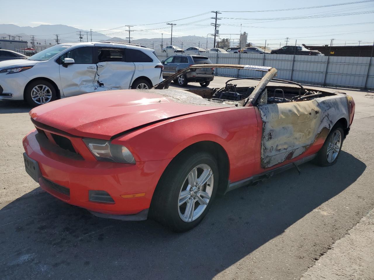 FORD MUSTANG 2010