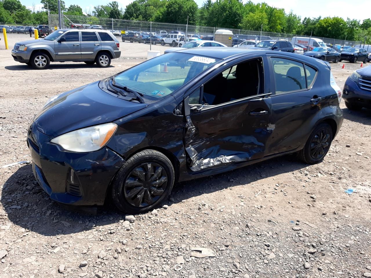 TOYOTA PRIUS C 2013