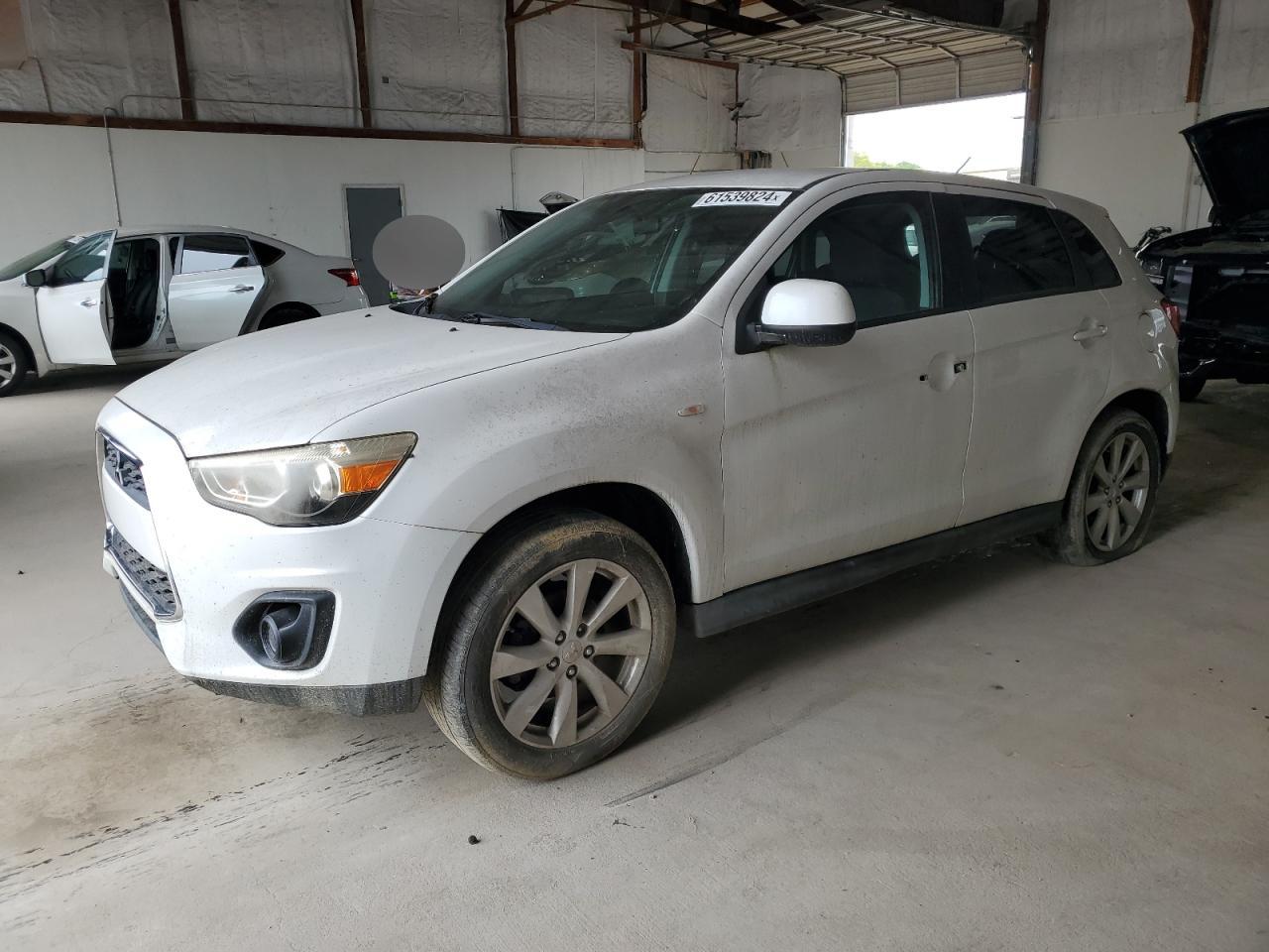 MITSUBISHI OUTLANDER 2014