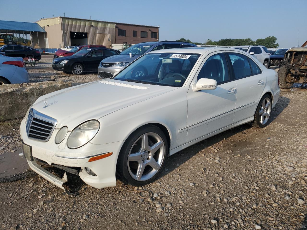 MERCEDES-BENZ E-CLASS 2009