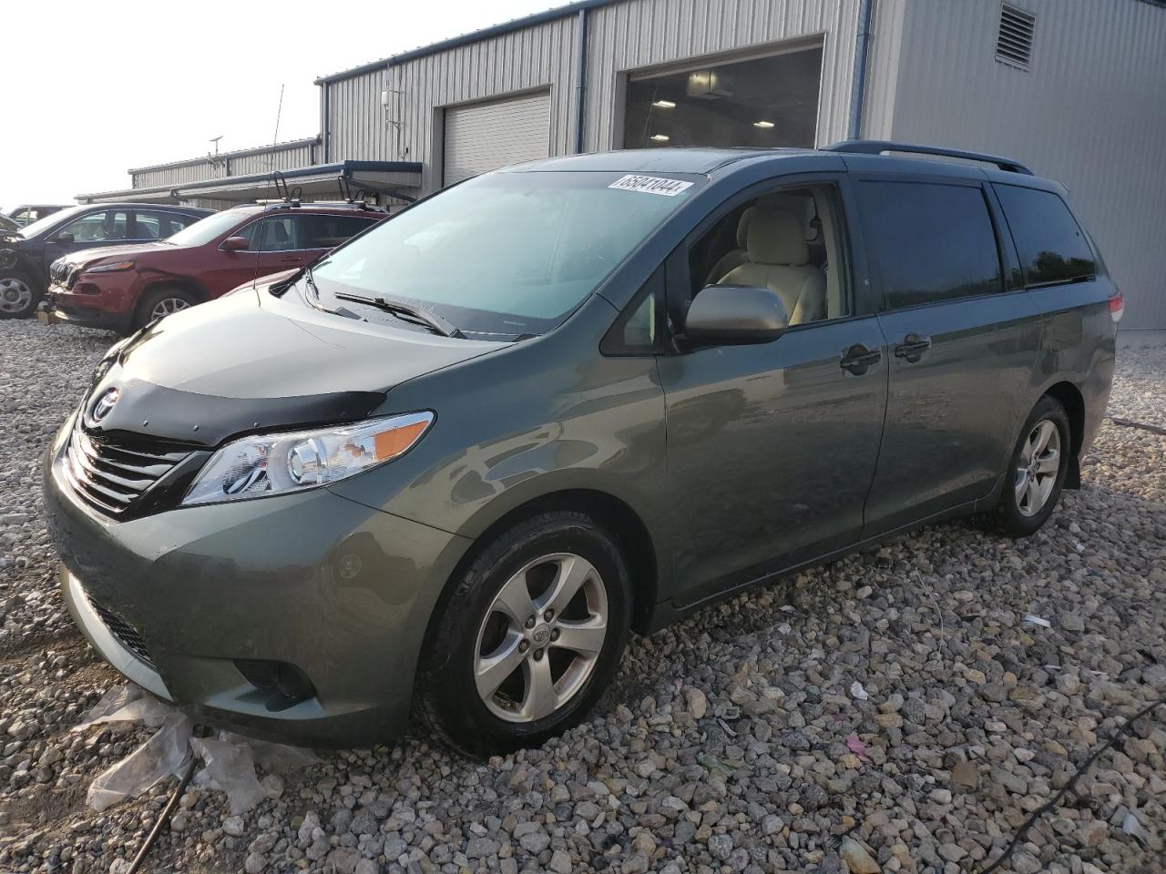 TOYOTA SIENNA 2013