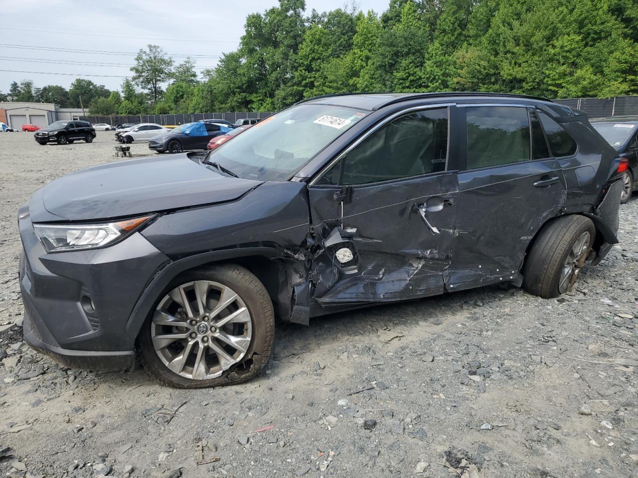 TOYOTA RAV4 XLE P 2020