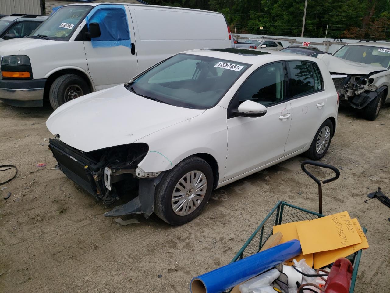 VOLKSWAGEN GOLF 2010