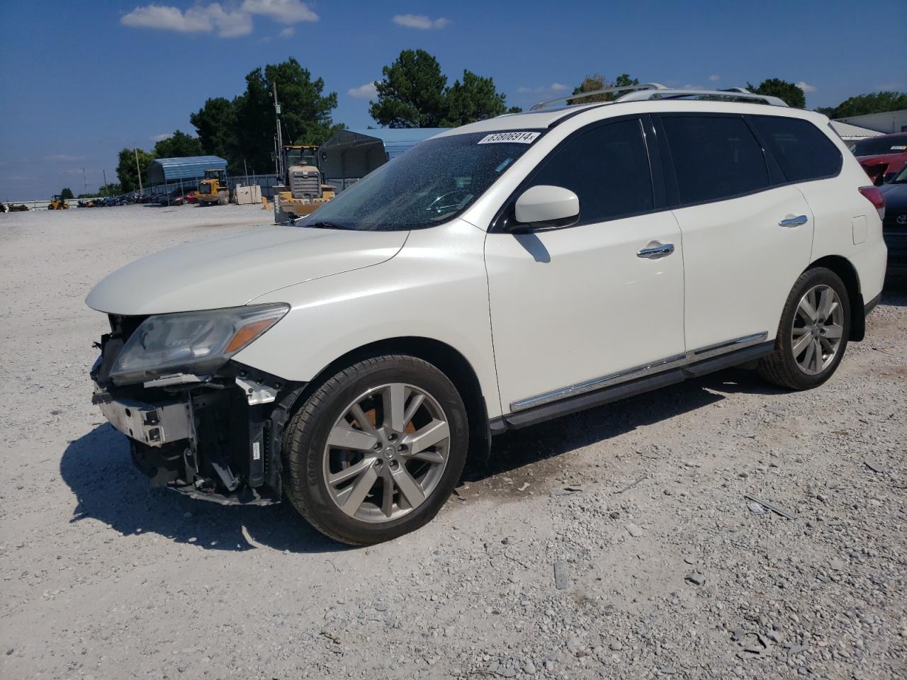 NISSAN PATHFINDER 2016