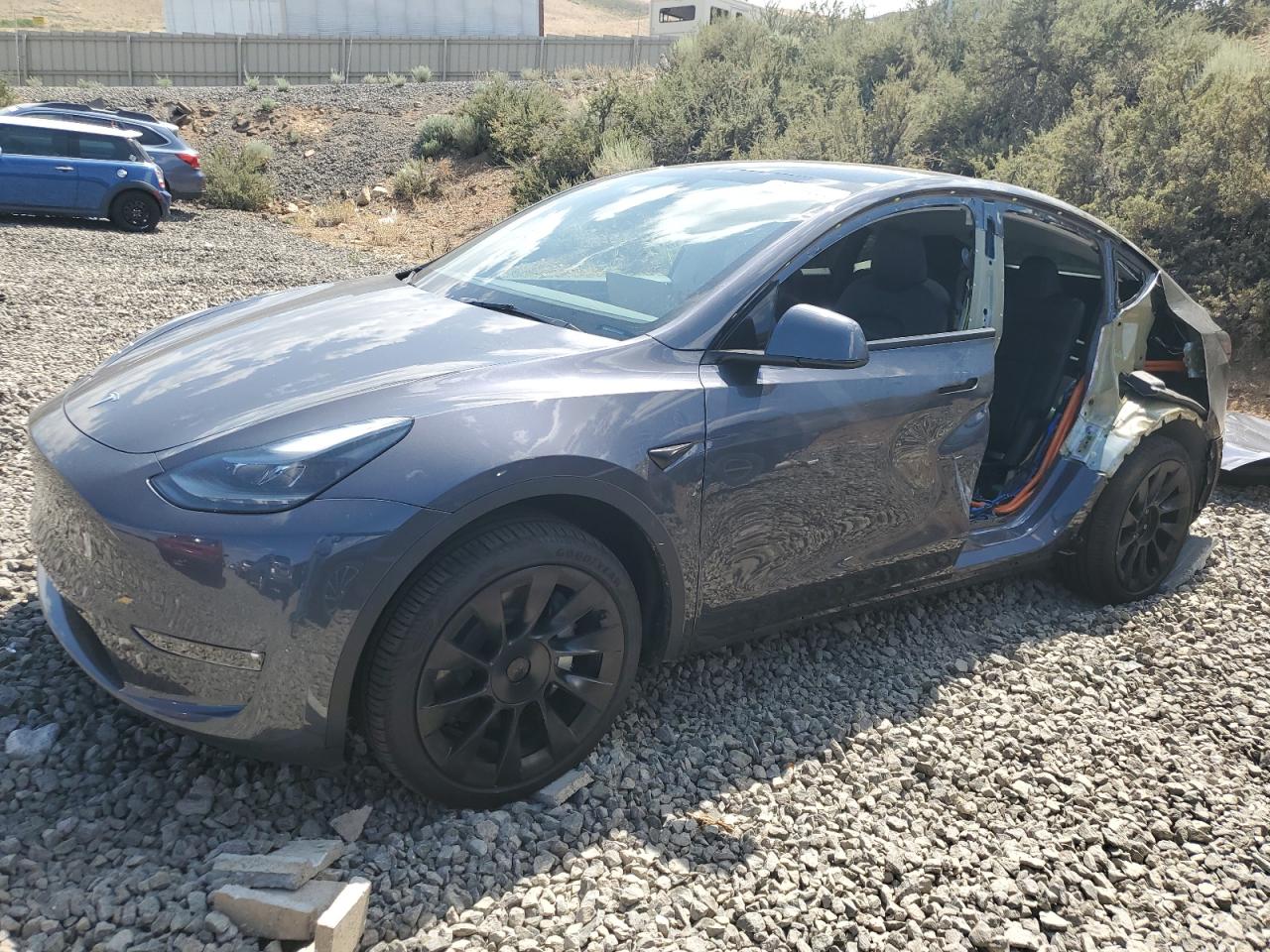 TESLA MODEL Y 2023