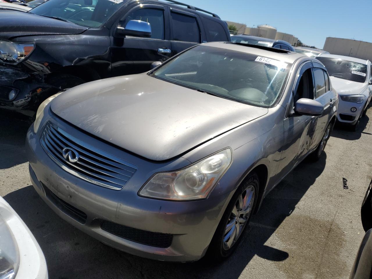 INFINITI G35 2008