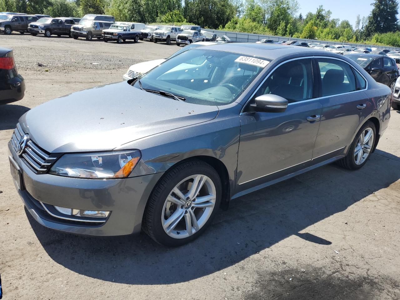 VOLKSWAGEN PASSAT SE 2015
