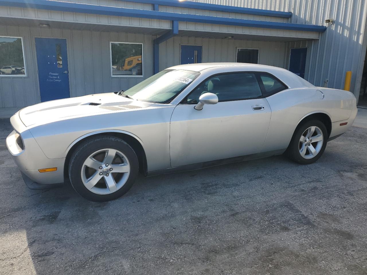 DODGE CHALLENGER 2010