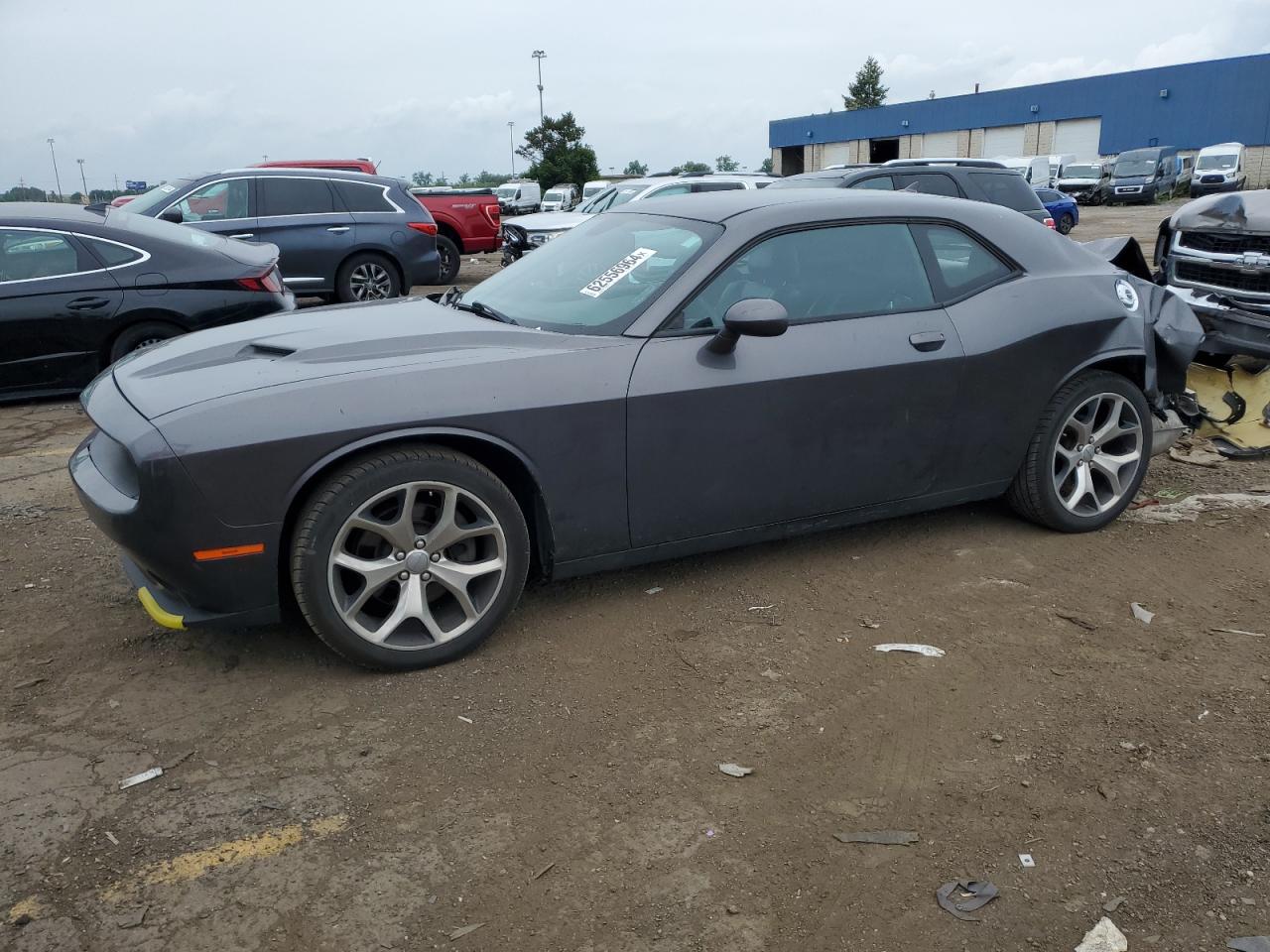 DODGE CHALLENGER 2016