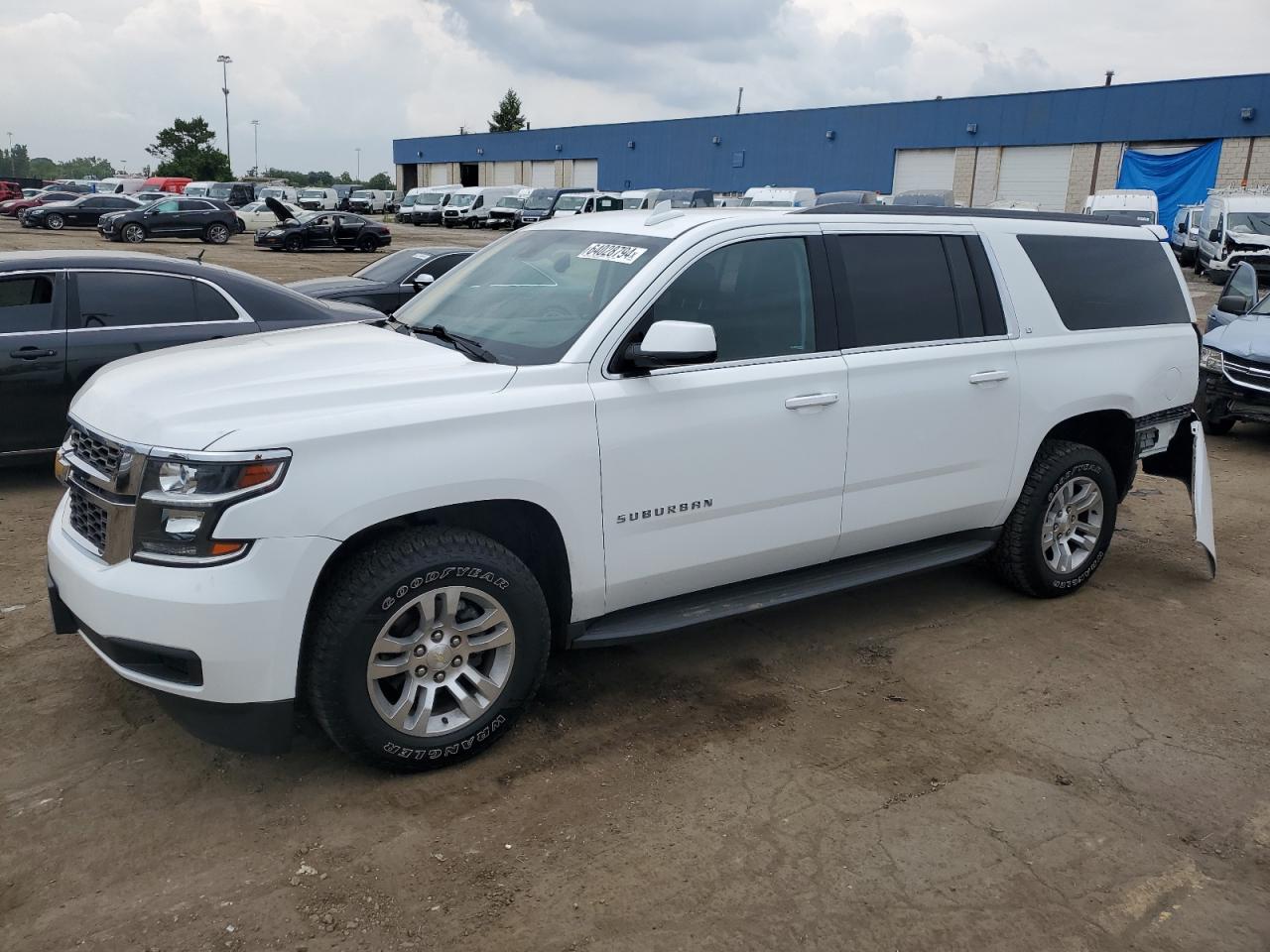 CHEVROLET SUBURBAN K 2016