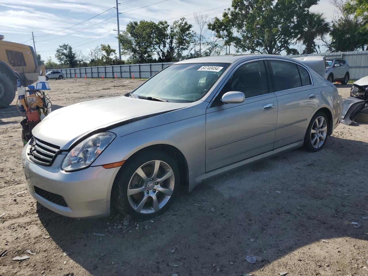 INFINITI G35 2005