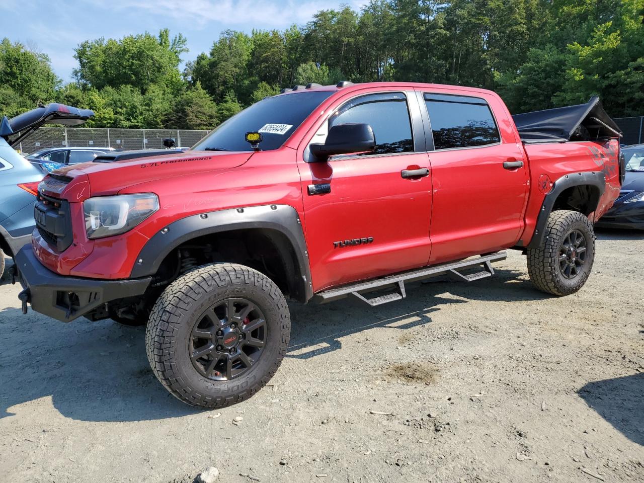 TOYOTA TUNDRA 2015