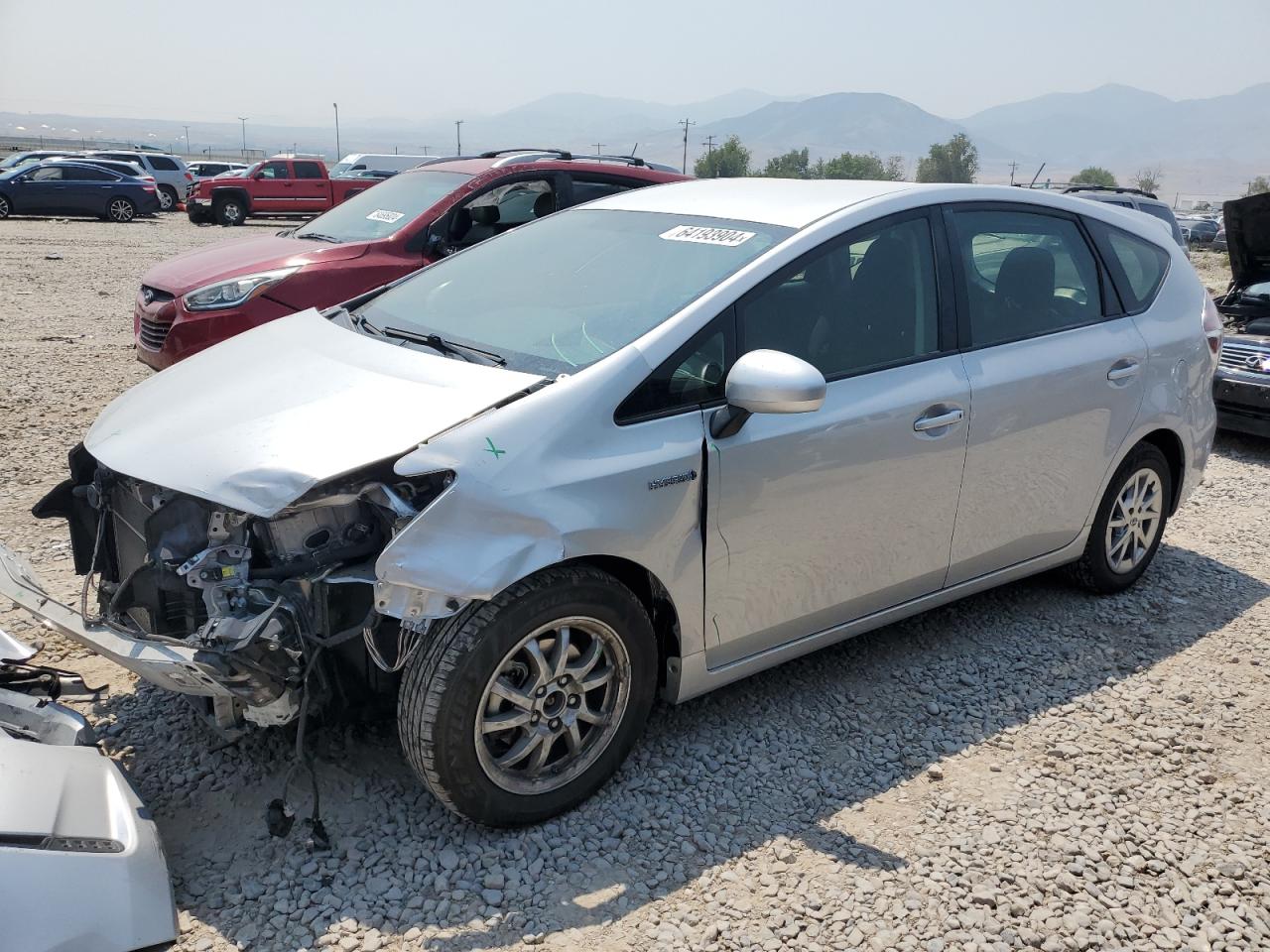 TOYOTA PRIUS V 2016