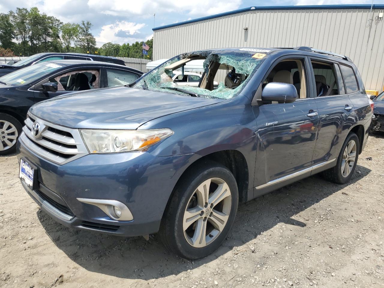 TOYOTA Highlander 2013