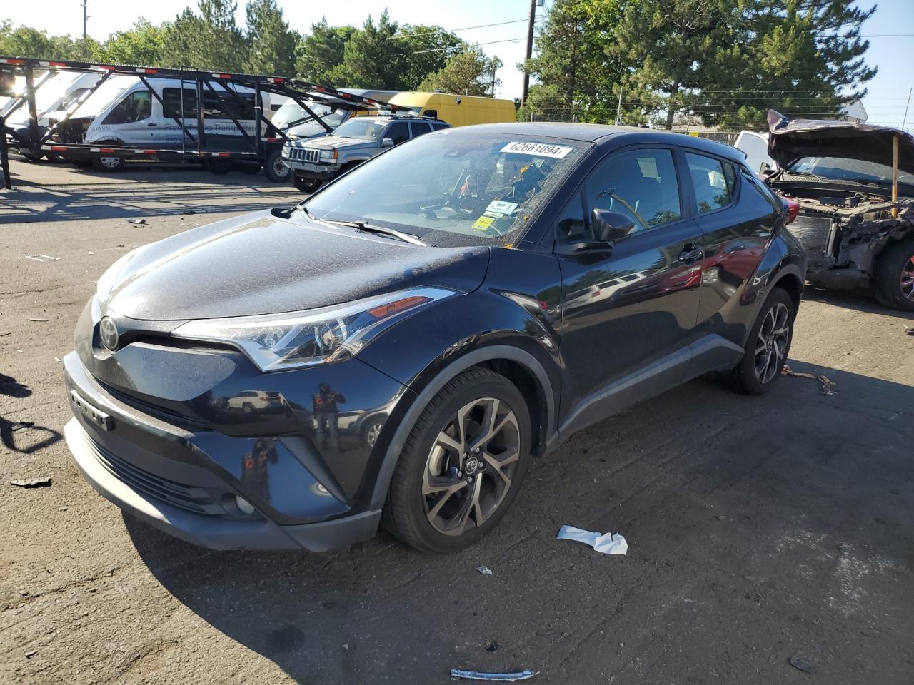TOYOTA C-HR XLE 2018