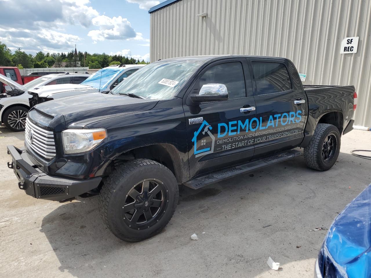 TOYOTA TUNDRA CRE 2015
