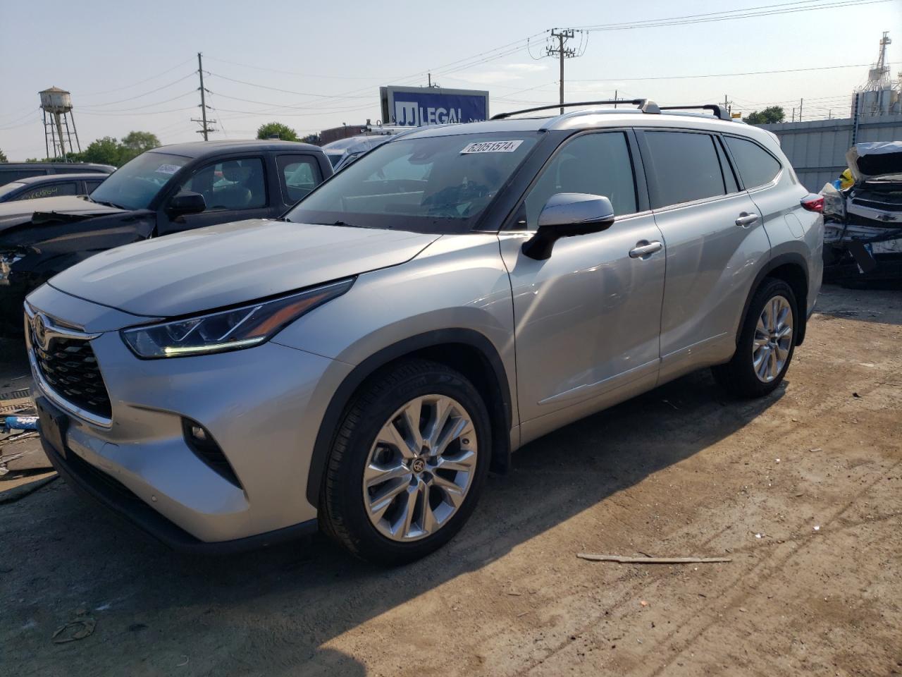 TOYOTA HIGHLANDER 2020